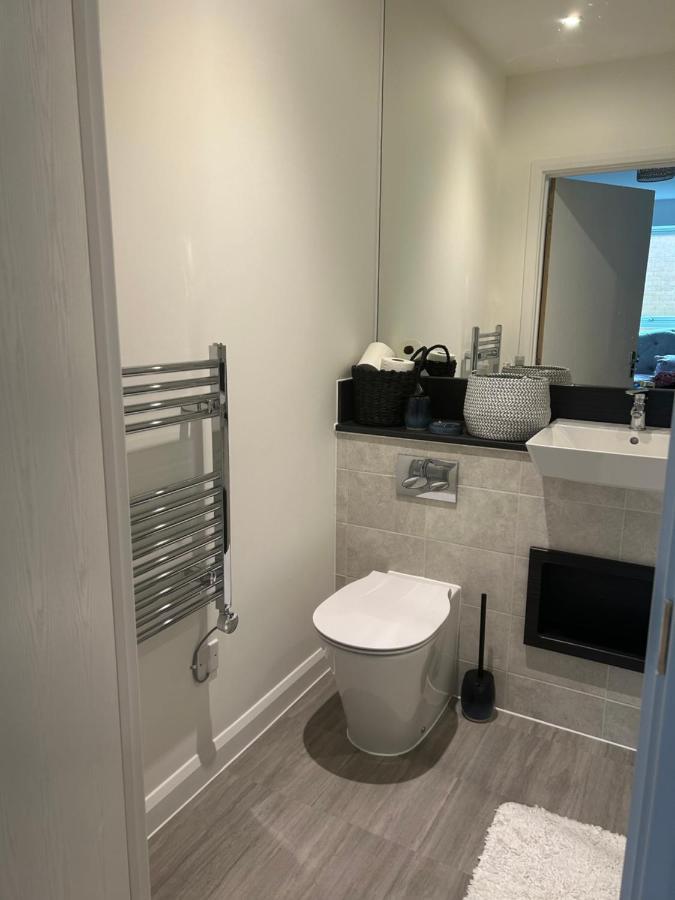 En-suite Double In A Shared Close To Homestay London